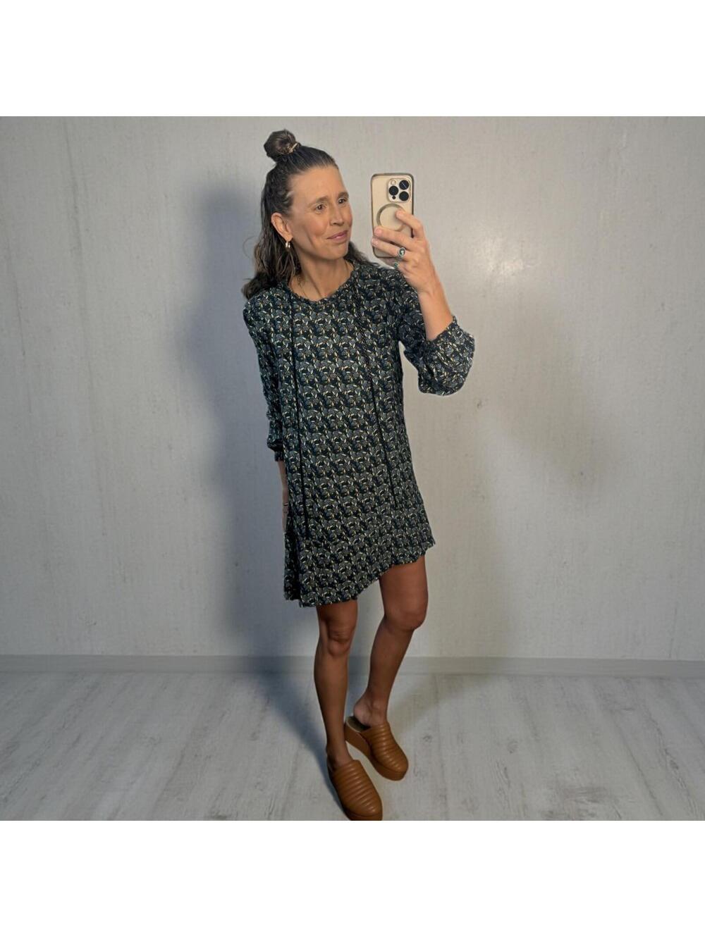 Zara, Navy Floral Mini dress, size medium
